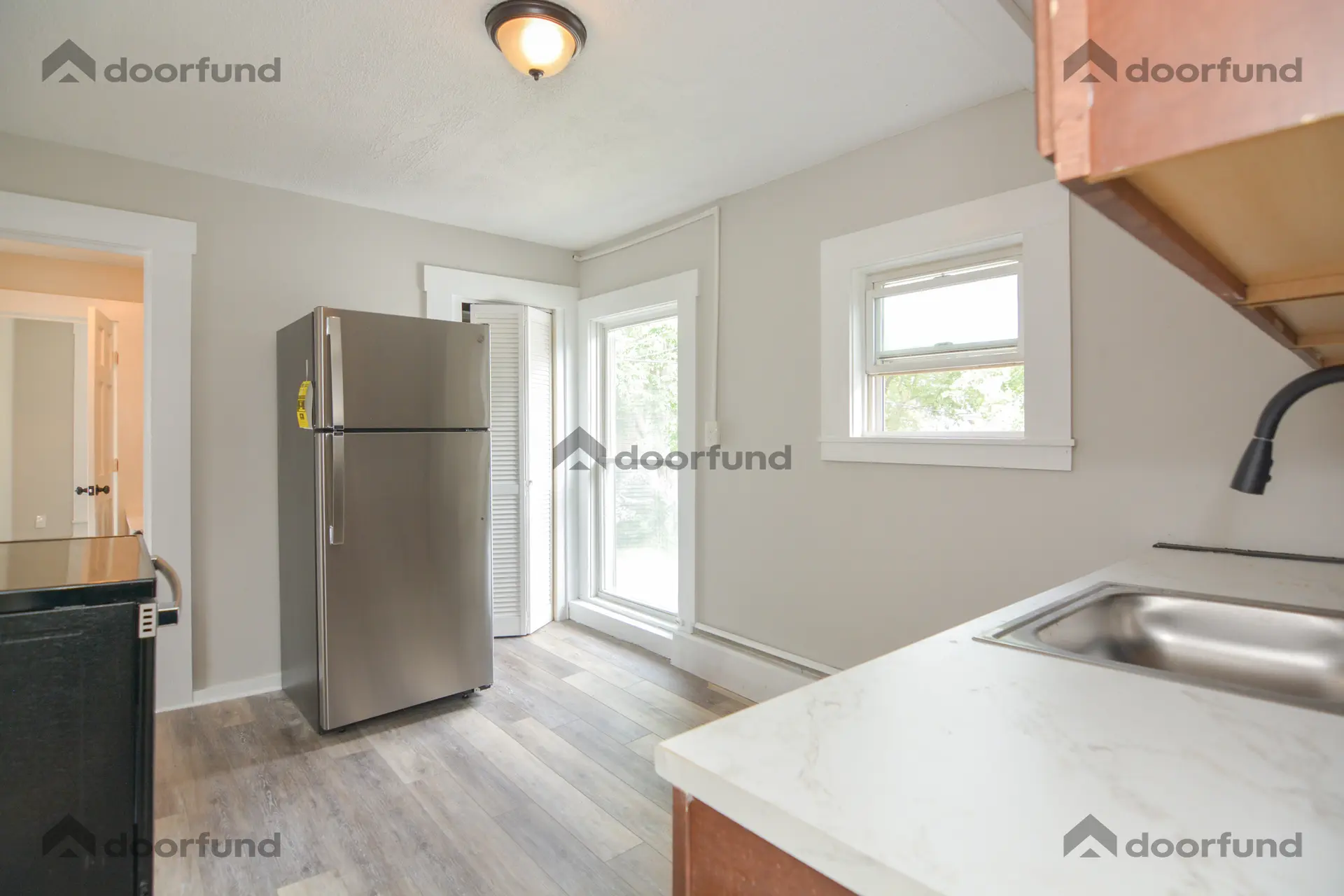 8 Green St, Unit 3 - Photo 10