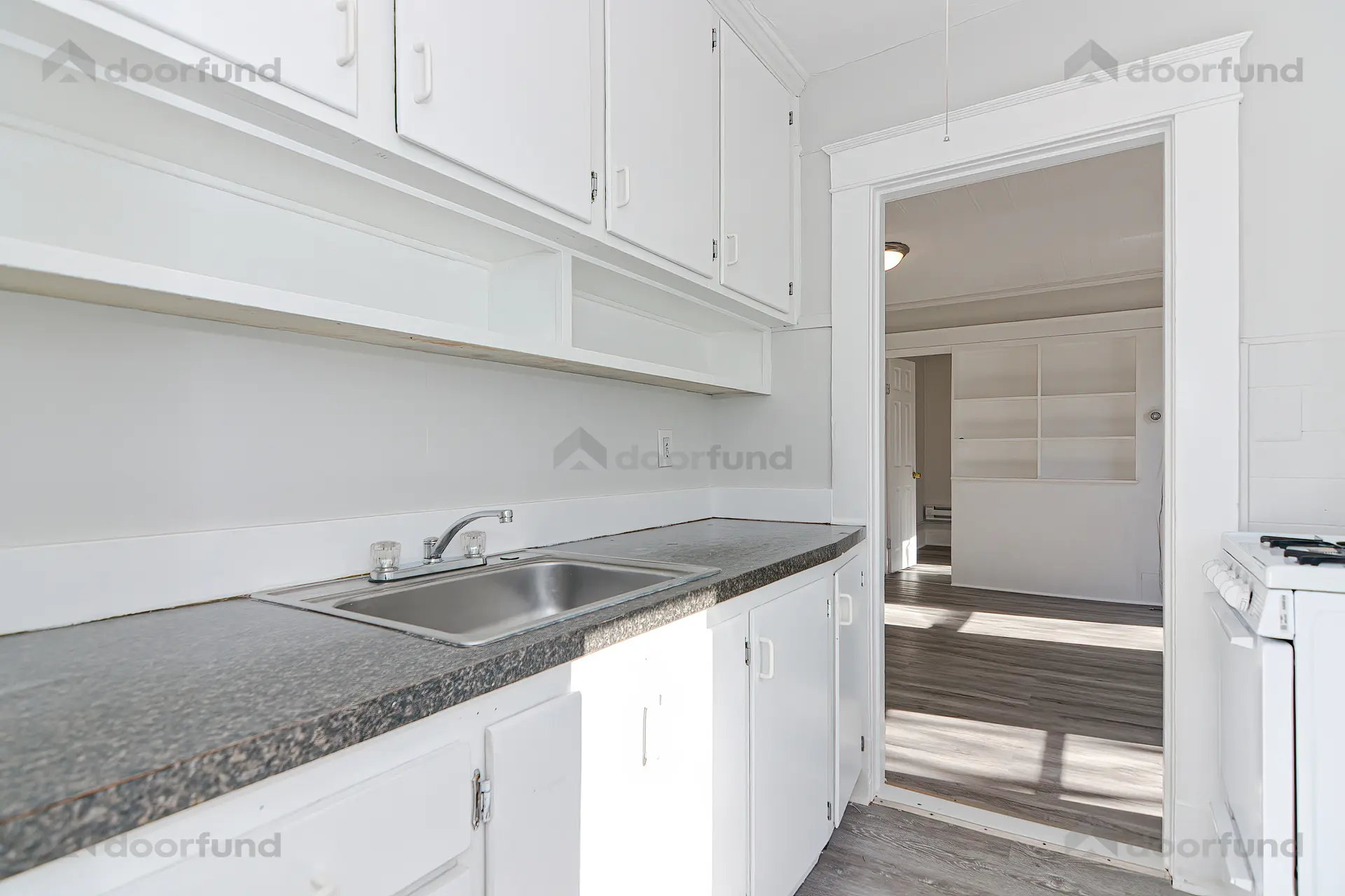 Arch St, 10-1 Arch - 2