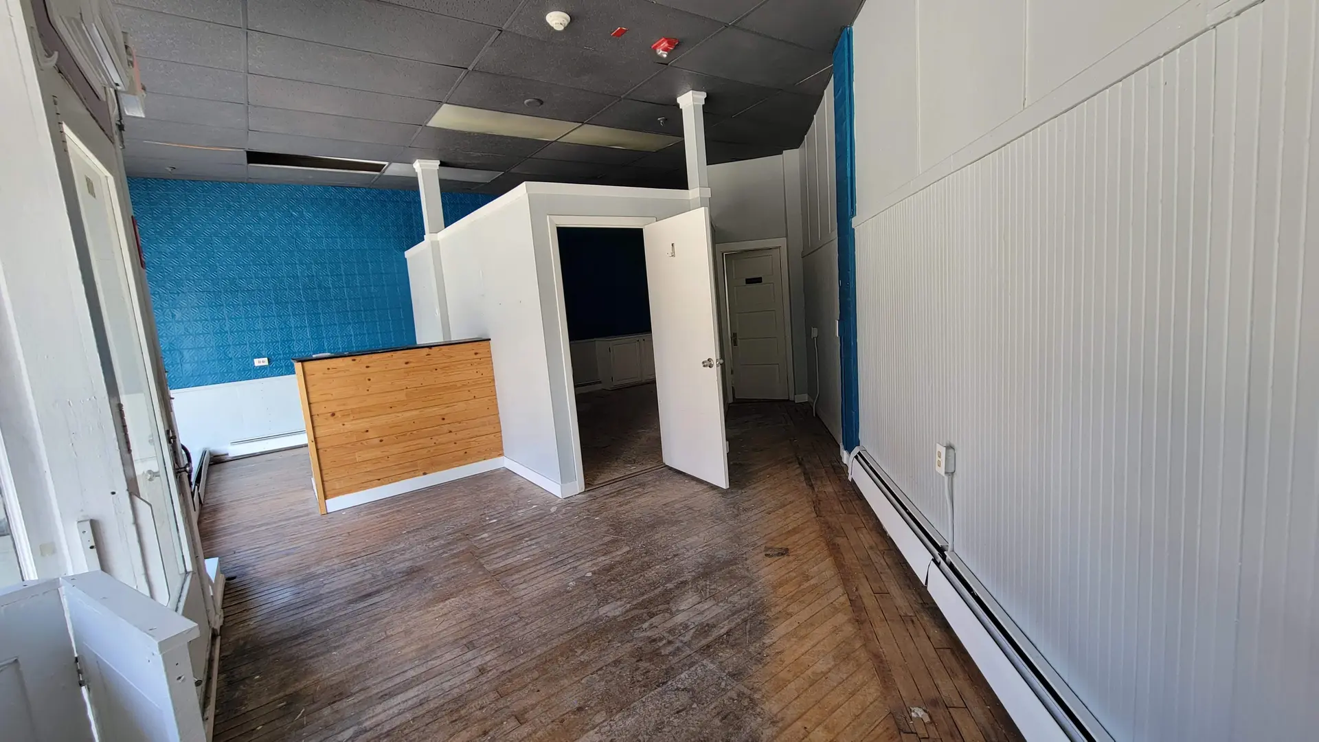 Central St, 306 Central - commercial space - 3