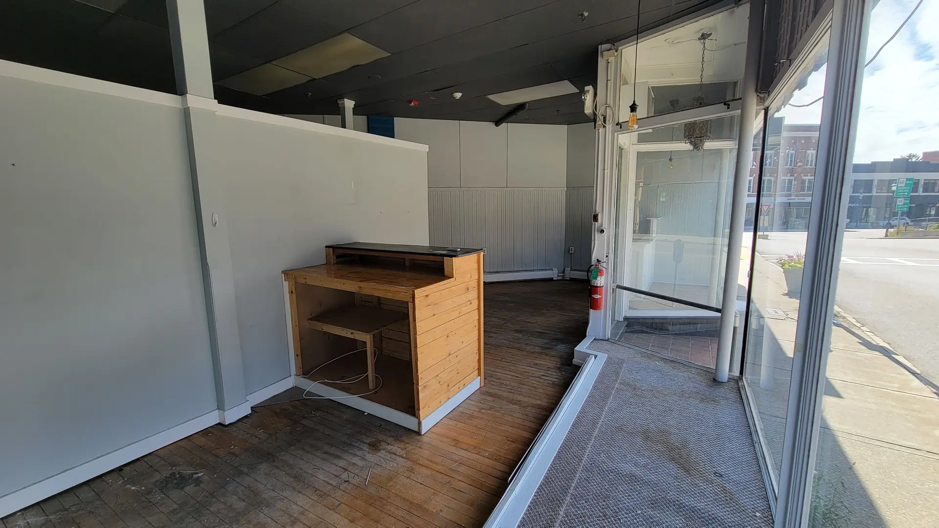 Central St, 306 Central - commercial space - Photo 13